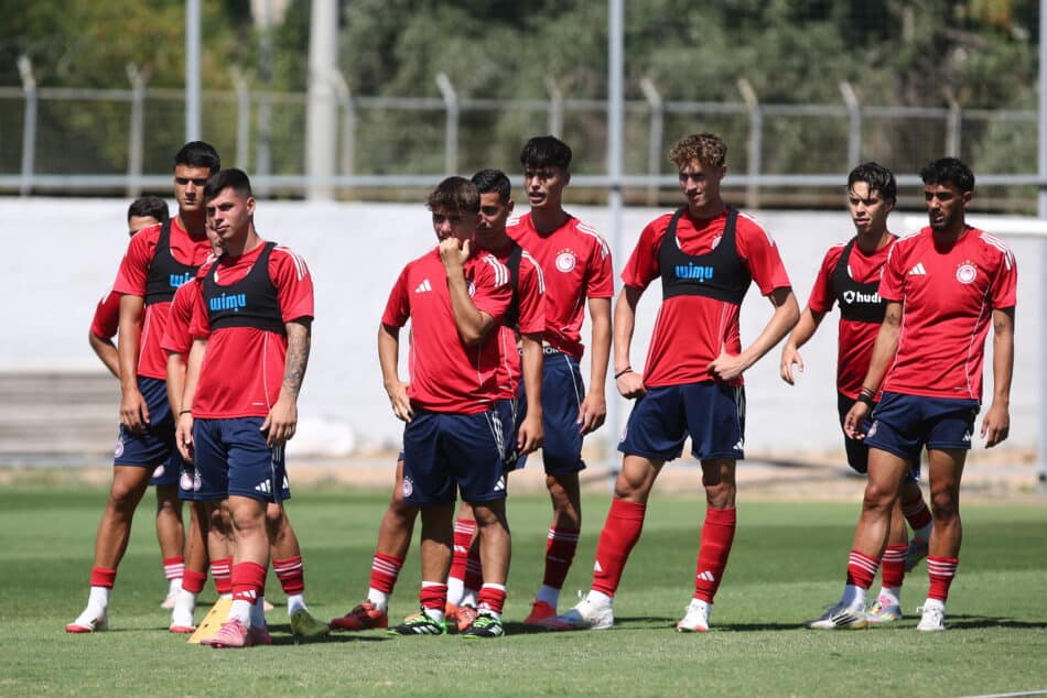 Νίκη με 3-0 των νέων της Μπαρτσελόνα απέναντι στον Ολυμπιακό