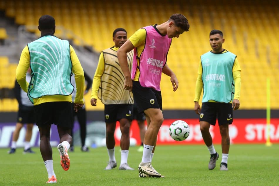 Η προπόνηση της ΑΕΚ πριν την Αμπερντίν στην Opap Arena (ΦΩΤΟ)