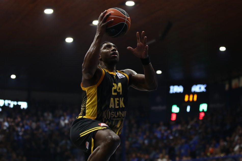 Εικόνες από τον αγώνα της ΑΕΚ με τον Ηρακλή στο Ιβανώφειο