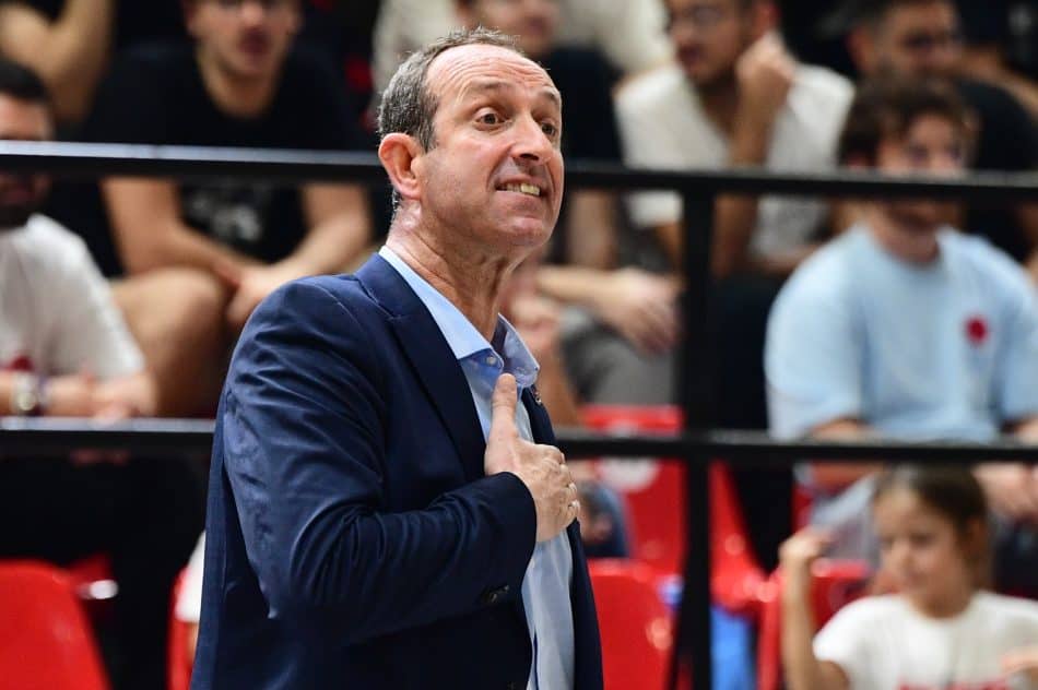 Ευχαρίστησε Χουγκάζ και Καραγιάννη ο Πανιώνιος