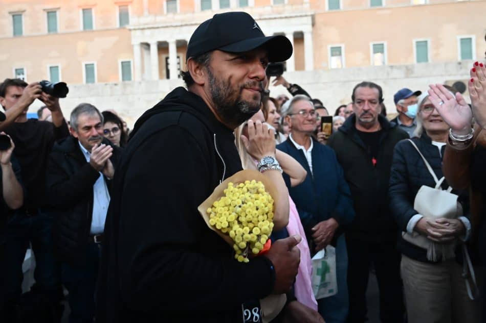 Σοβαρή καταγγελία από τον Πάνο Ρούτσι: «Επιχείρησε να με πατήσει αμάξι με φιμέ τζάμια»