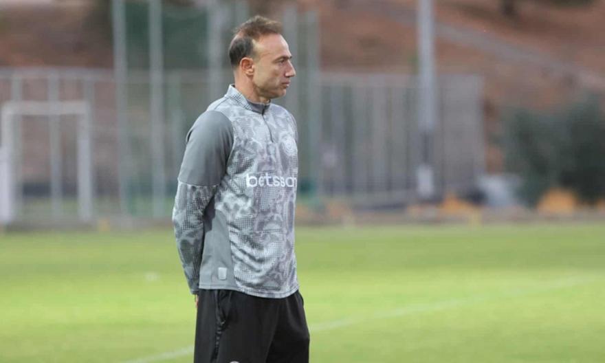 Κόντης: «Ο Μπούσης μού έδειξε πόσο με ήθελε – Μου αρέσει το επιθετικό και κυριαρχικό ποδόσφαιρο»