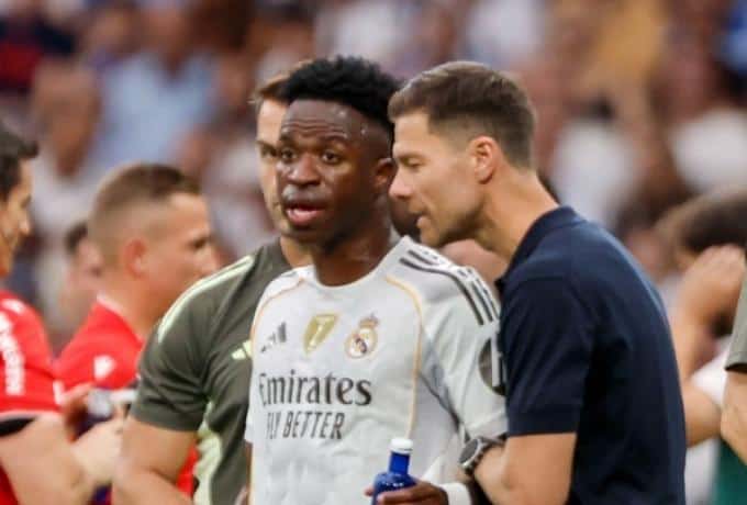 Αλόνσο: «Το θέμα με τον Βινίσιους έχει κλείσει, δεν θα τιμωρηθεί»