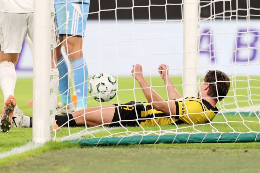 Το ακροβατικό του Μαρίν «τρέλανε» την UEFA (VIDEO)