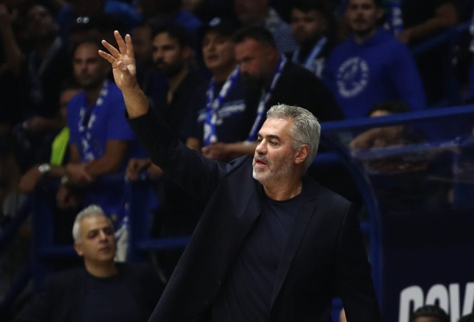 Ξέσπασε ο Σιγάλας: «Πρέπει να εμφανιστούν οι παίκτες στο γήπεδο»