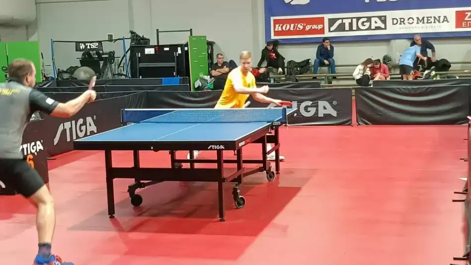 ΑΕΚ: 3η νίκη για την ανδρική ομάδα πινγκ πονγκ