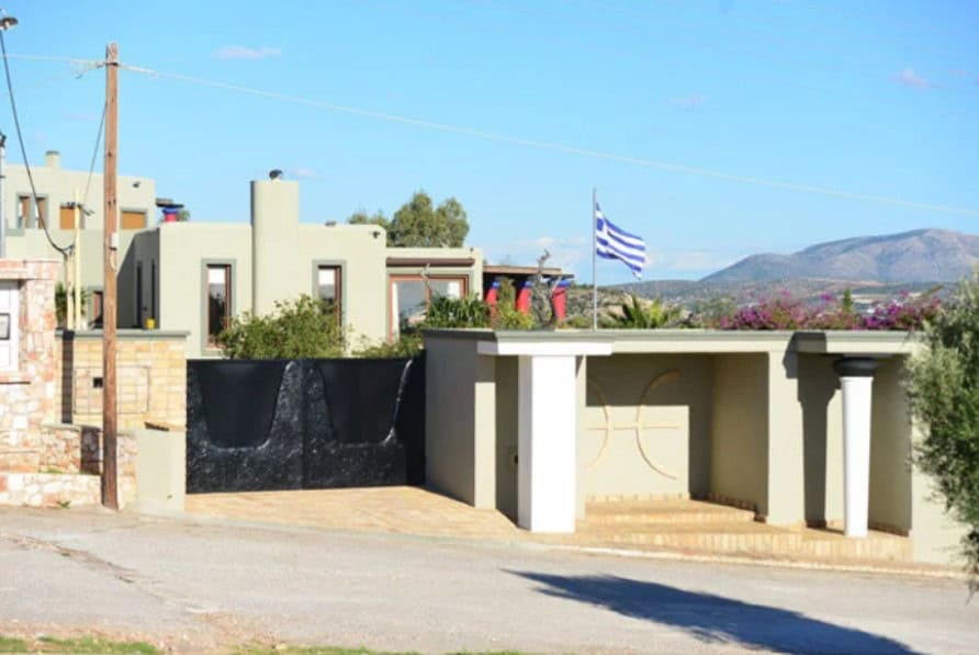 Νότης Σφακιανάκης: Το σπίτι που βυθίστηκε στο πένθος μετά τον χαμό της Κίλι