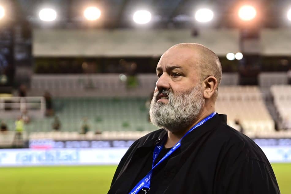 Επίθεση Καραπαπά σε Αλαφούζο: «Ο πιο αποτυχημένος πρόεδρος όλων των εποχών» (ΦΩΤΟ)