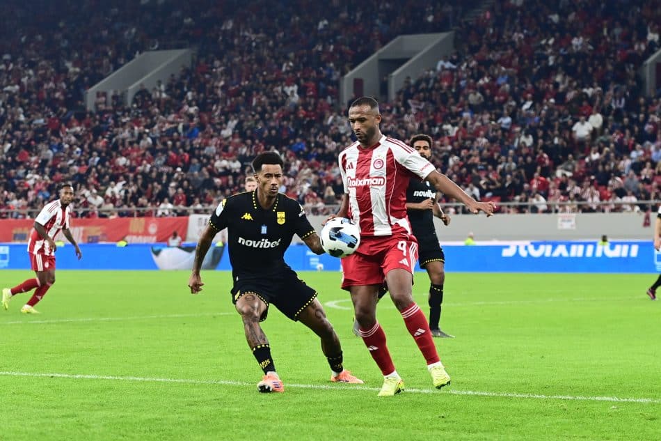 Τυχερός ο Ολυμπιακός, νίκησε με 2-1 τον Άρη