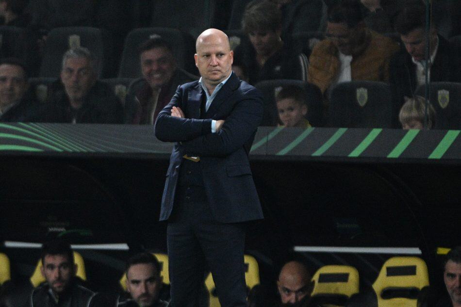 Νίκολιτς: «Κακό αποτέλεσμα, έχουμε πρόβλημα στο τελείωμα των φάσεων»