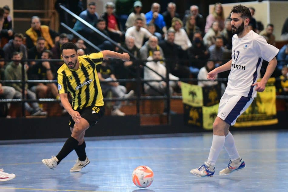 Νίκη (22:00) με Τράχωνες Αλίμου για να παραμείνει στην κορυφή