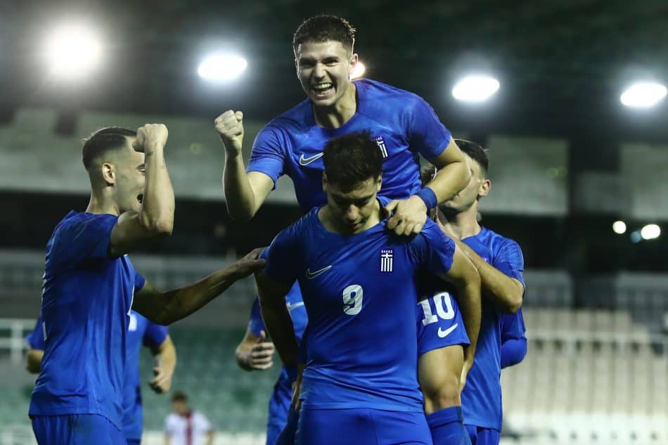 Εθνική Ελπίδων: Η φοβερή… πάσα Καλοσκάμη έφερε κερδισμένο πέναλτι!