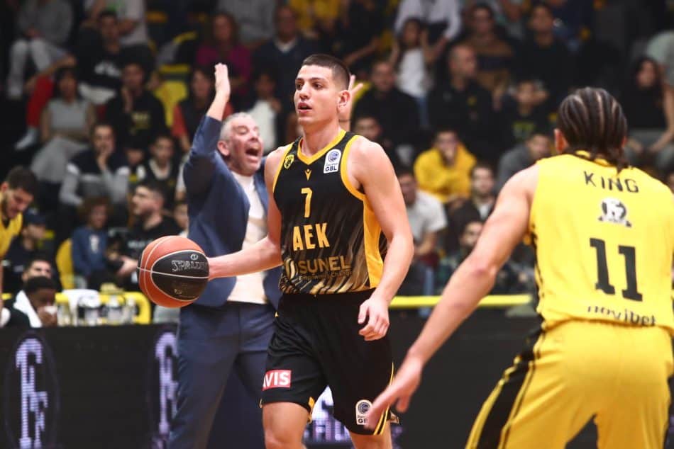 Βαθμολογία GBL: Στη δεύτερη θέση πίσω από τον Ολυμπιακό η ΑΕΚ