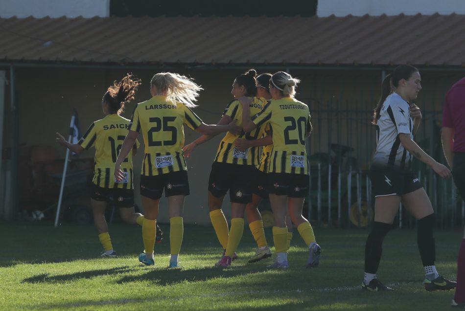 ΑΕΚ: Για τη νίκη (15:00) με Βόλο ΝΠΣ για να παραμείνει σε επαφή με την κορυφή