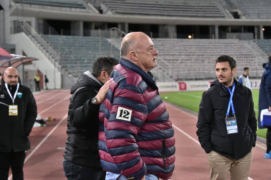 Στο γήπεδο του Βόλου ο Αχιλλέας Μπέος παρά την τιμωρία του