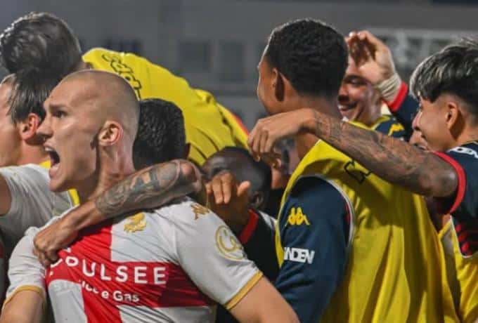 Έσπασε το ρόδι η Τζένοα μετά την απόλυση του Βιεϊρά