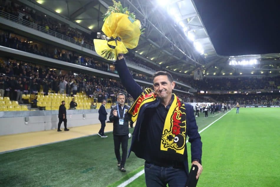 Δημάτος για Χιμένεθ: «Το άξιζες απόλυτα, σεβάστηκες την ΑΕΚ και ήσουν πάντα εκεί» (ΦΩΤΟ)