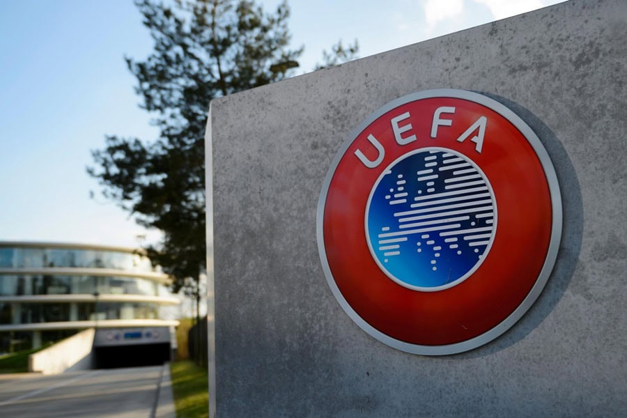 Η θέση της UEFA για τη συνάντηση με τον Μάριο Ηλιόπουλο