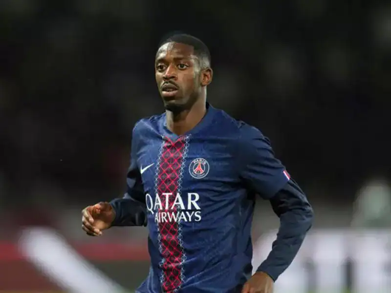 Πρόβλημα με Ντεμπελέ στην Παρί Σεν Ζερμέν ενόψει του αγώνα με την Μπάργεν