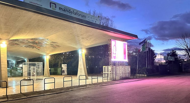 Η ΑΕΚ το κατάφερε: Fan Zone για τους φιλάθλους της στη Φλωρεντία – Δείτε που είναι!