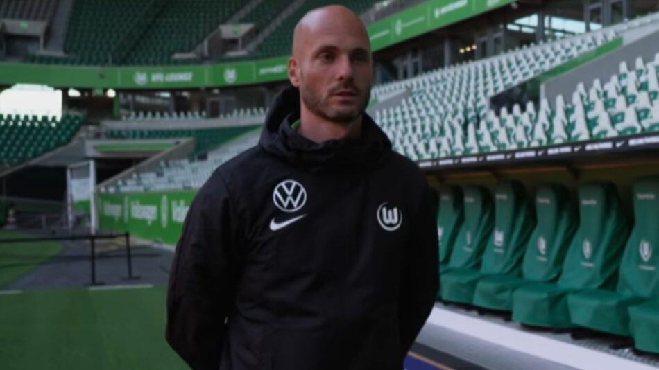 Τέλος ο Πολ Σιμόνις από την Βόλφσμπουργκ