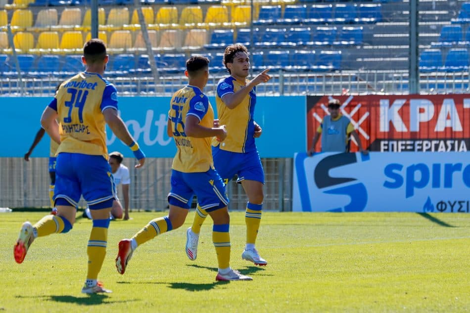 Χτίζει σερί και ανεβαίνει ο Αστέρας Β