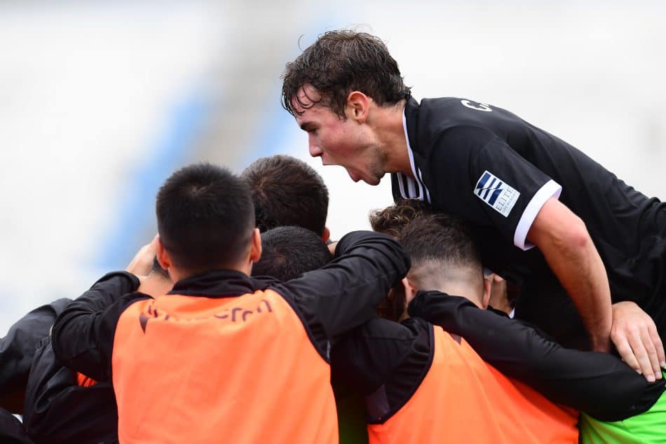 Στην κορυφή και πάλι η Καλαμάτα