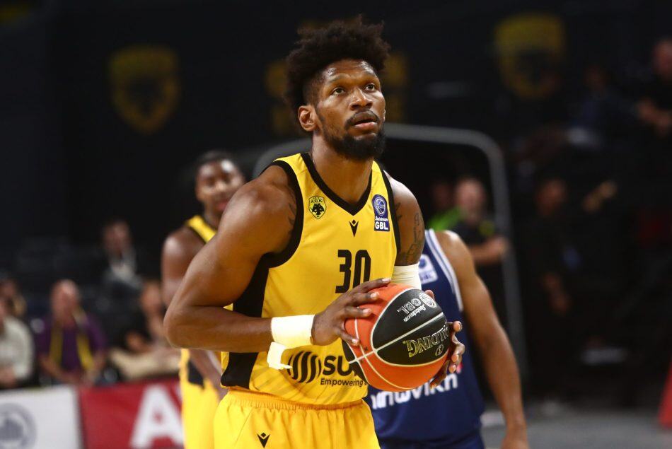 Αγωνία με Γκρέι-Σίλβα στην ΑΕΚ ενόψει ΠΑΟΚ!