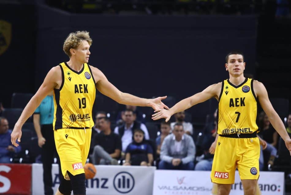 Να δείξει ποια είναι το αφεντικό – Η ΑΕΚ μαζί με τον κόσμο της κόντρα στον ΠΑΟΚ στη Sunel Arena!