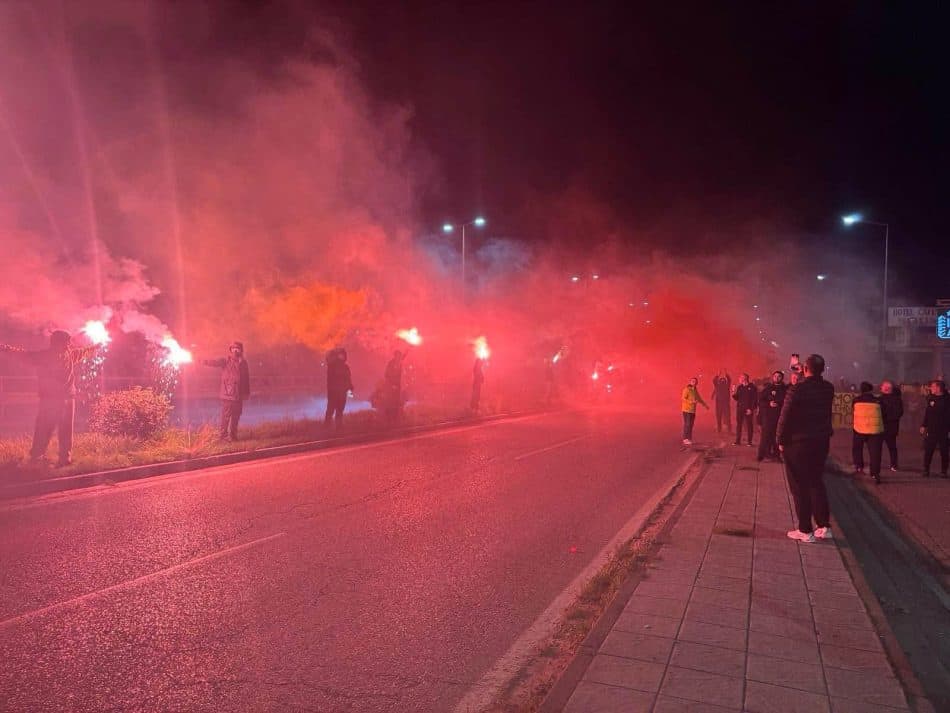 Η νύχτα… μέρα για την ΑΕΚ στο Αγρίνιο – «Καυτή» υποδοχή από εκατοντάδες ΑΕΚτζήδες! (ΦΩΤΟ-VIDEO)