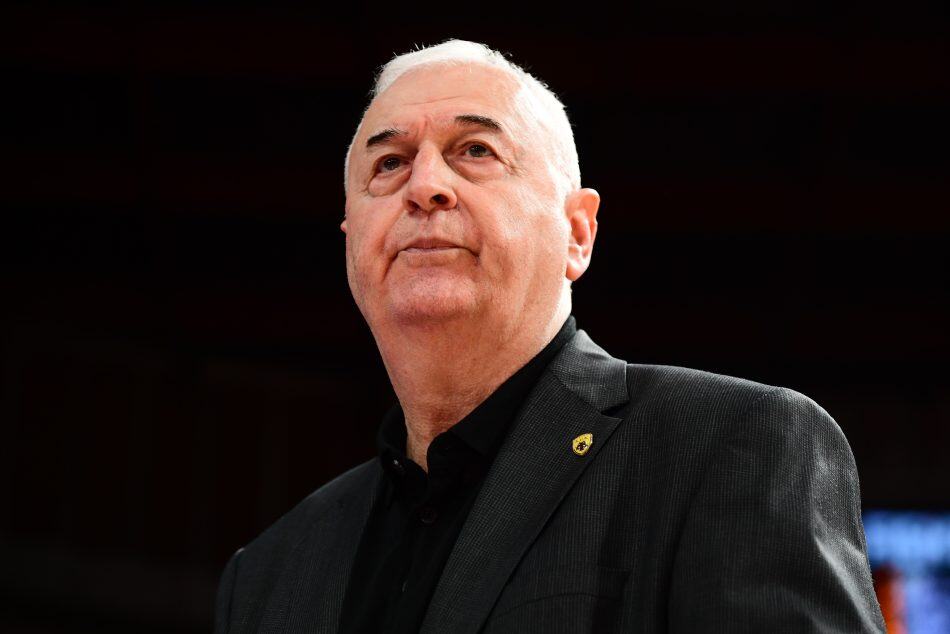 Σάκοτα: «Αύριο μπαίνει ο Μπράουν, πρέπει να επιλέξει αν θα είναι πρωταγωνιστής ο Σίλβα»