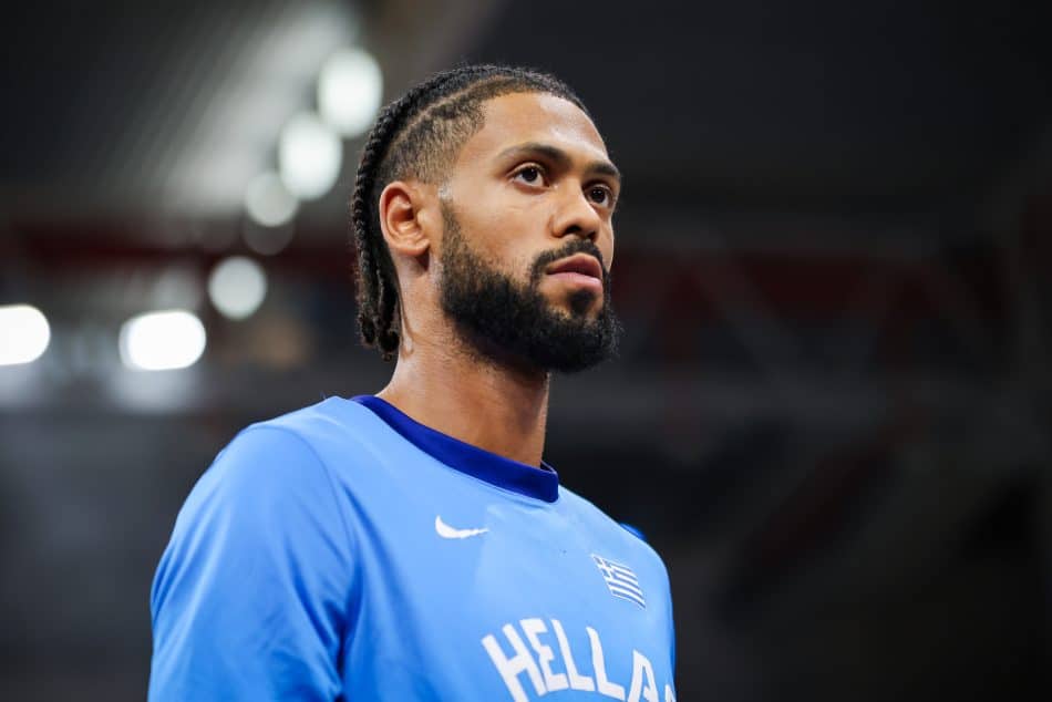 FIBA: Τι αλλάζει στον κανονισμό των νατουραλιζέ παικτών