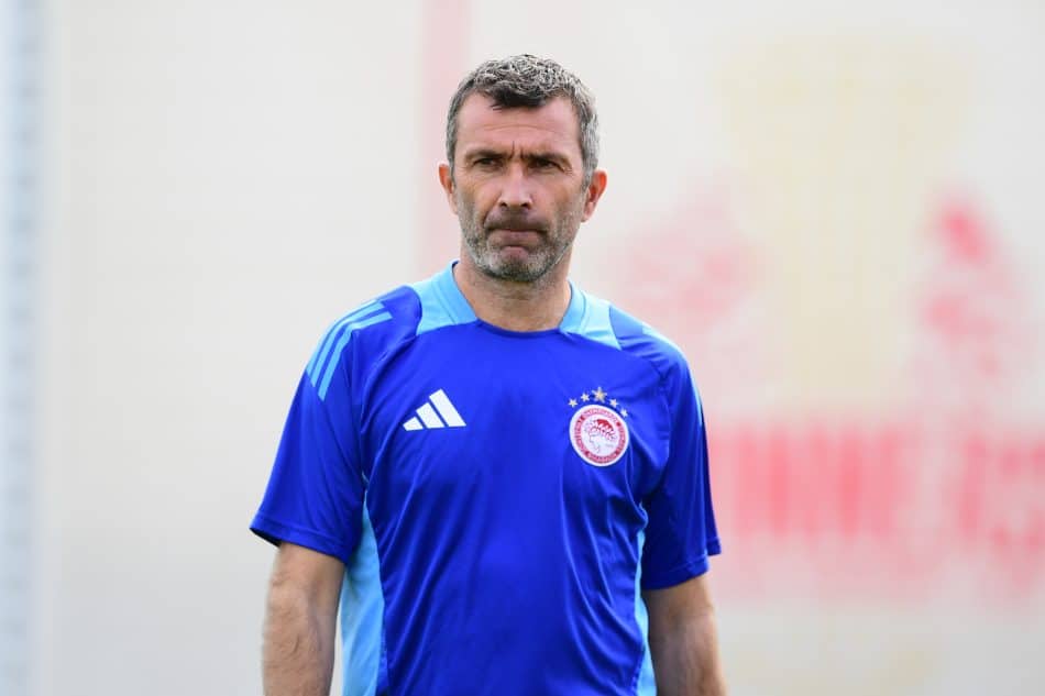 Σε αλλαγή προπονητή θα προχωρήσει ο Ολυμπιακός Β΄