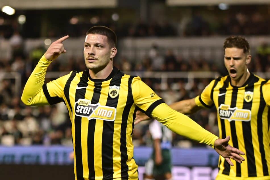 Η ΑΕΚ πράττει και μιλάει όταν πρέπει