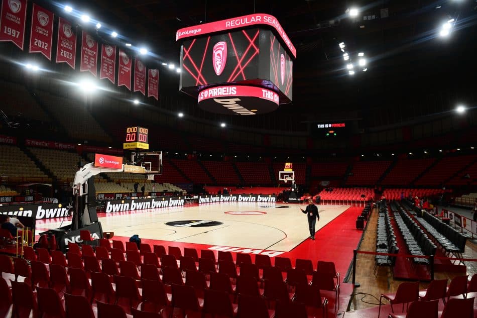 Αναβλήθηκε ο αγώνας του Ολυμπιακού με την Φενέρμπαχτσε εξαιτίας της κακοκαιρίας