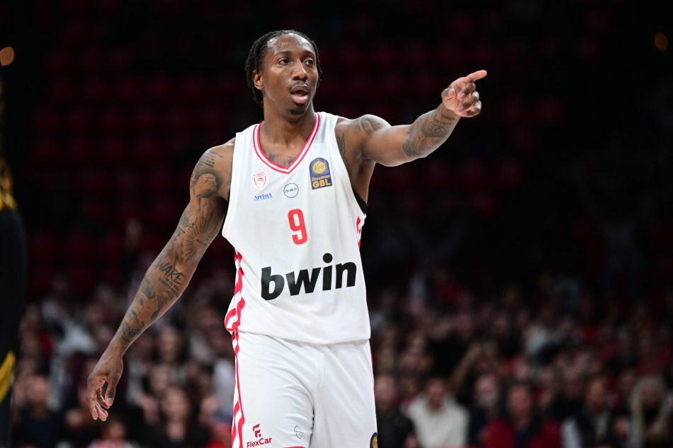 Ολυμπιακός: Τέλος ο Σέιμπεν Λι