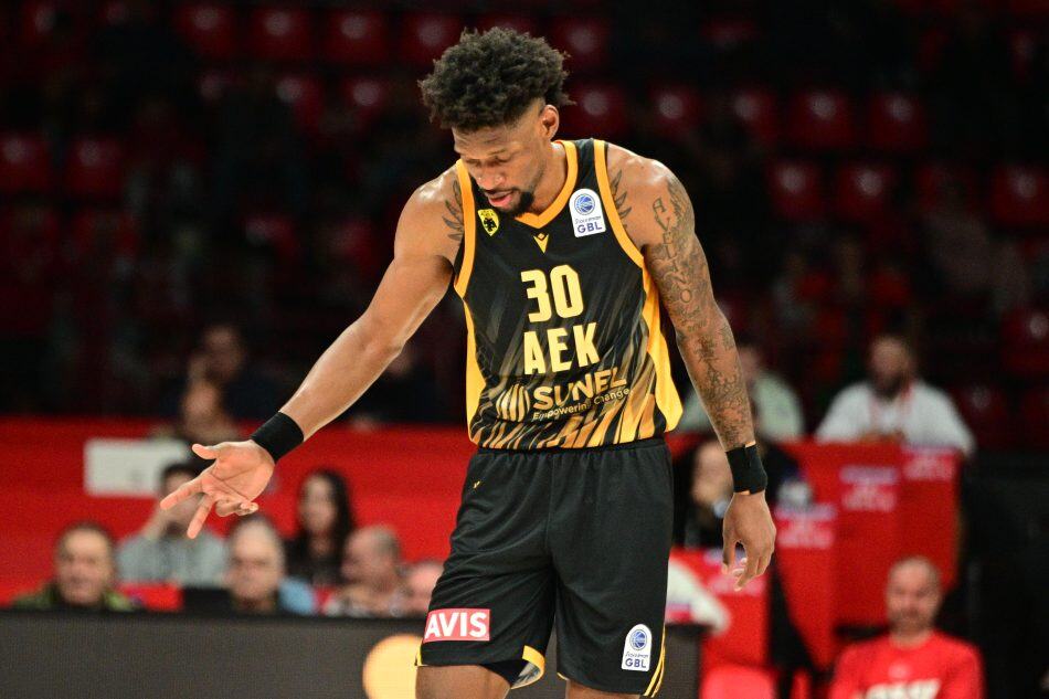 Κρις Σίλβα: «Στόχος μου ένα τρόπαιο με την ΑΕΚ»