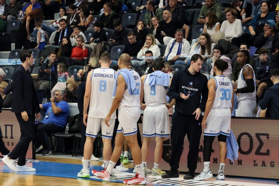 Βαρβούνης: «Η ΑΕΚ είναι μία από τις καλύτερες ομάδες – Πρέπει να παλέψουμε»