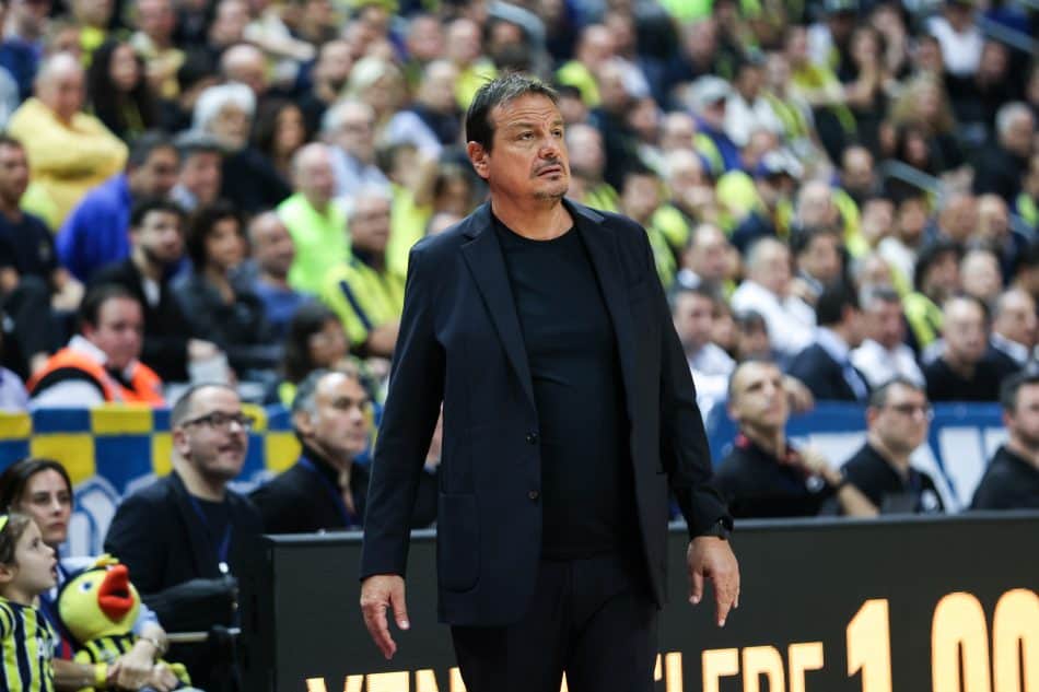 Αταμάν: «Οι οπαδοί της Φενέρ άρχισαν να βρίζουν την 87χρονη μητέρα μου»