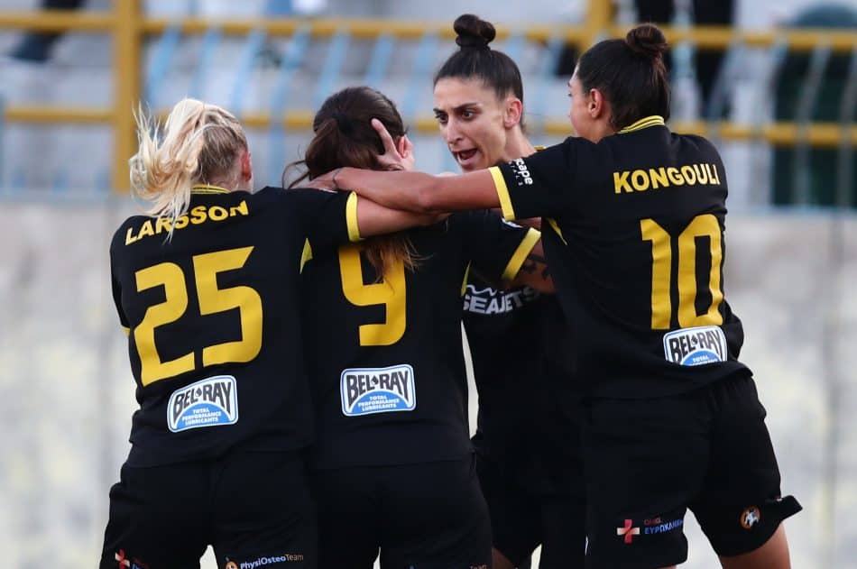 Η ΑΕΚάρα νίκησε με 1-0 τον Παναθηναϊκό και προκρίθηκε στους «8» του Κυπέλλου