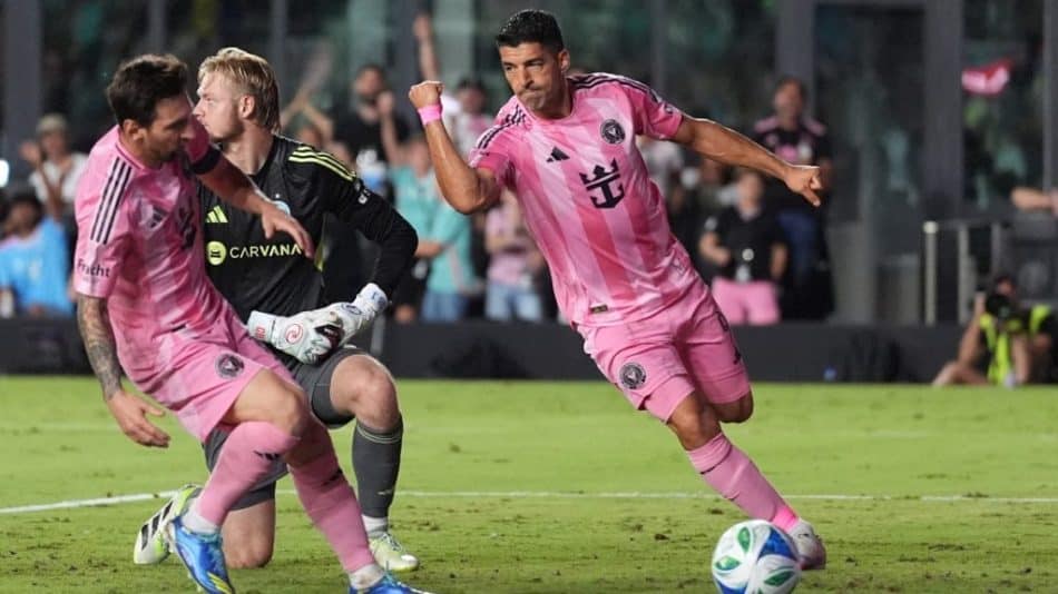 Ετοιμάζεται να ανανεώσει με την Ίντερ Μαϊάμι ο Σουάρεζ