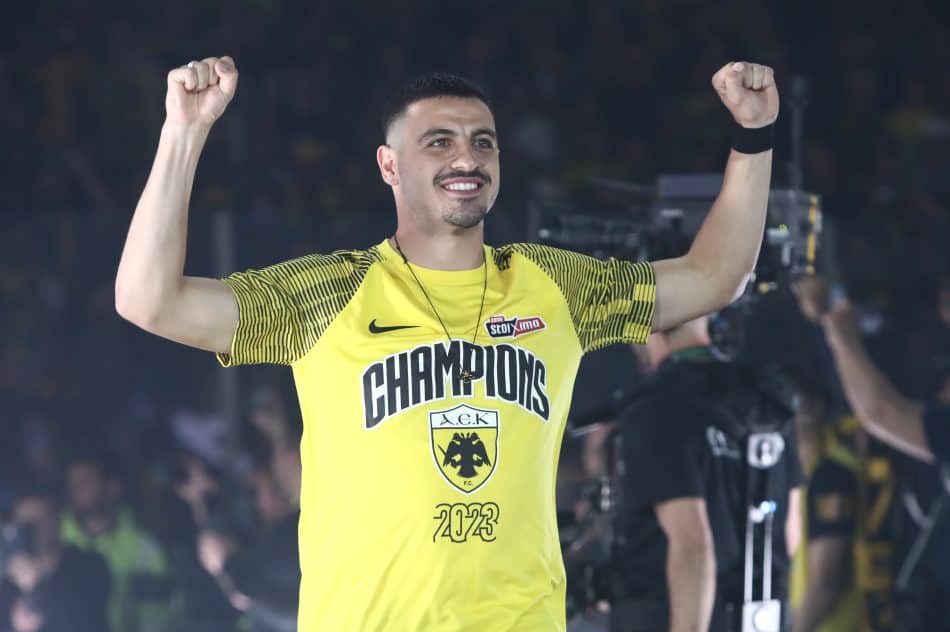 Τα γενέθλια του Κώστα Γαλανόπουλου – Κλείνει τα 28 του!