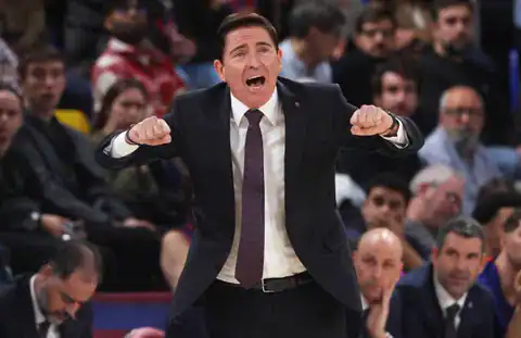 Χαμός με Τσαρούχα στην Euroleague – Απέβαλε τον Πασκουάλ!