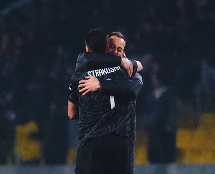 Η αδελφική αγκαλιά των Στρακόσια-Μπρινιόλι (VIDEO)