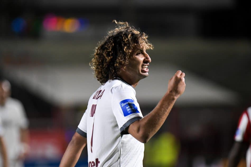 Πλησιάζει ο Ουάρντα στον Ηρακλή