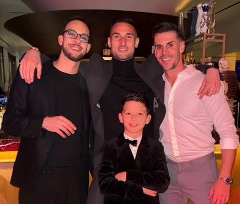 Αλλαγή χρόνου παρέα με τον Μακέντα ο Μπρινιόλι (ΦΩΤΟ)