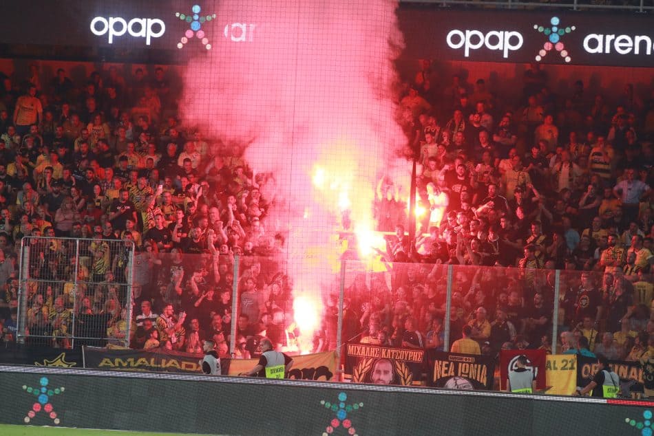 Η Νέα Φιλαδέλφεια θα «φλέγεται» – Sold out το ΑΕΚ-Ολυμπιακός!