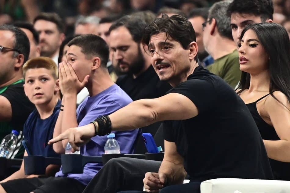 Γιαννακόπουλος: «Υπάρχει ένα πρόβλημα που μόνο εσείς έχετε λύσει»