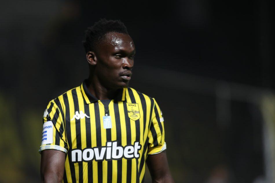 ΑΕΛ: Κοντά σε συμφωνία με Σίστο και Ναόρ