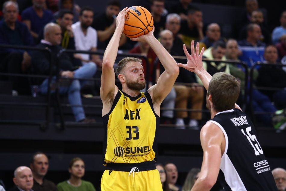 Οι ευχές της ΑΕΚ στον Βασίλη Χαραλαμπόπουλο (ΦΩΤΟ)